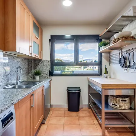 Luxury Sunset Golf With Spacious Private Garden & Seaview Естепона